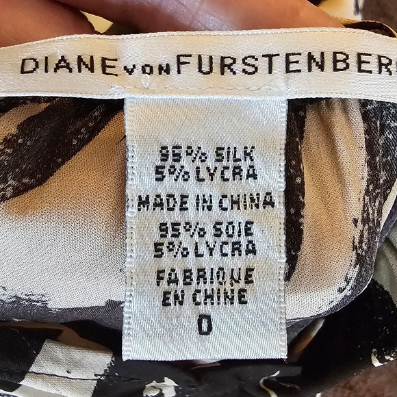 DVF silk sleeveless ruffle hem halter dress size 0 - Picture 9 of 10